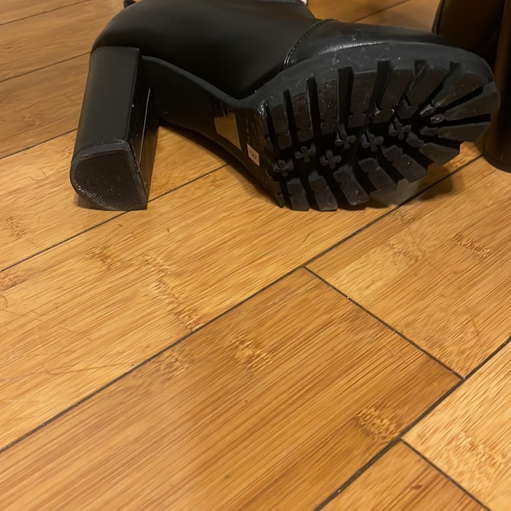 Sock boot - Picture 4 of 4